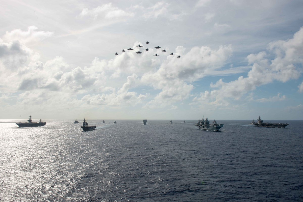 CJOC_COIC's tweet photo. .@HMCSWinnipeg is working with our partner navies @USNavy @RoyalNavy @NZNavy @JMSDF_PAO @Kon_marine to strengthen international partnerships, enhance military cooperation and provide stability in the Indo-Pacific region. #StrongerTogether #FreeandOpenIndoPacific https://t.co/X2DYDHxVi0