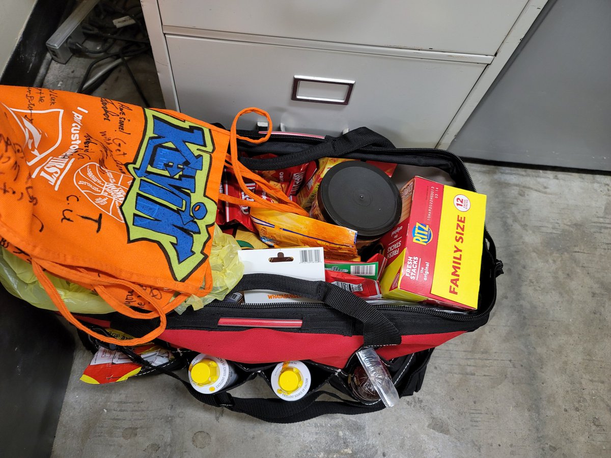 KKalonich's tweet photo. I could not have asked for a better last 6 years of my life! Thank you 6587 family I will truly miss you all. I maybe far in distance but never unreachable for all of you!!!!!! Thank you again. D307 Thank you as well for everything you have done in helping us all!! https://t.co/LGhi3qMHFx