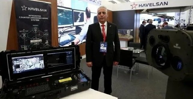 DerinDevlethb's tweet photo. HAVELSAN'ın geliştirdiği kamikaze İHA Fedai ile tek bir İHA ya da İHA sürüsü tehdidinin imha edilmesi hedefleniyor. 
(HAVELSAN) https://t.co/sBilvCZPdd