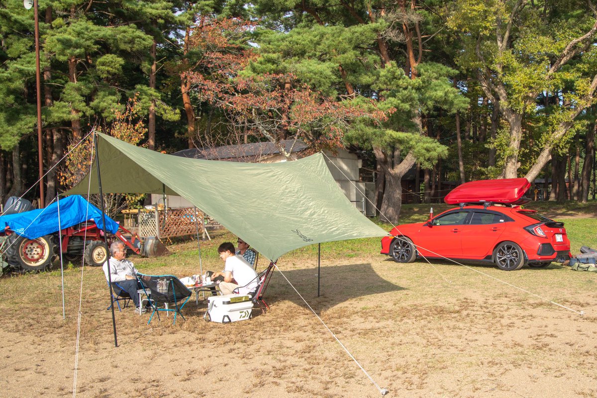 makopimk5's tweet photo. 天神浜オートキャンプ場にて、猪苗代湖と会津磐梯山が出迎えてくれて夜は満天の星空、最高の時間を過ごせました。#天神浜オートキャンプ場 #キャンプ #星空 https://t.co/s3wykuSj1A
