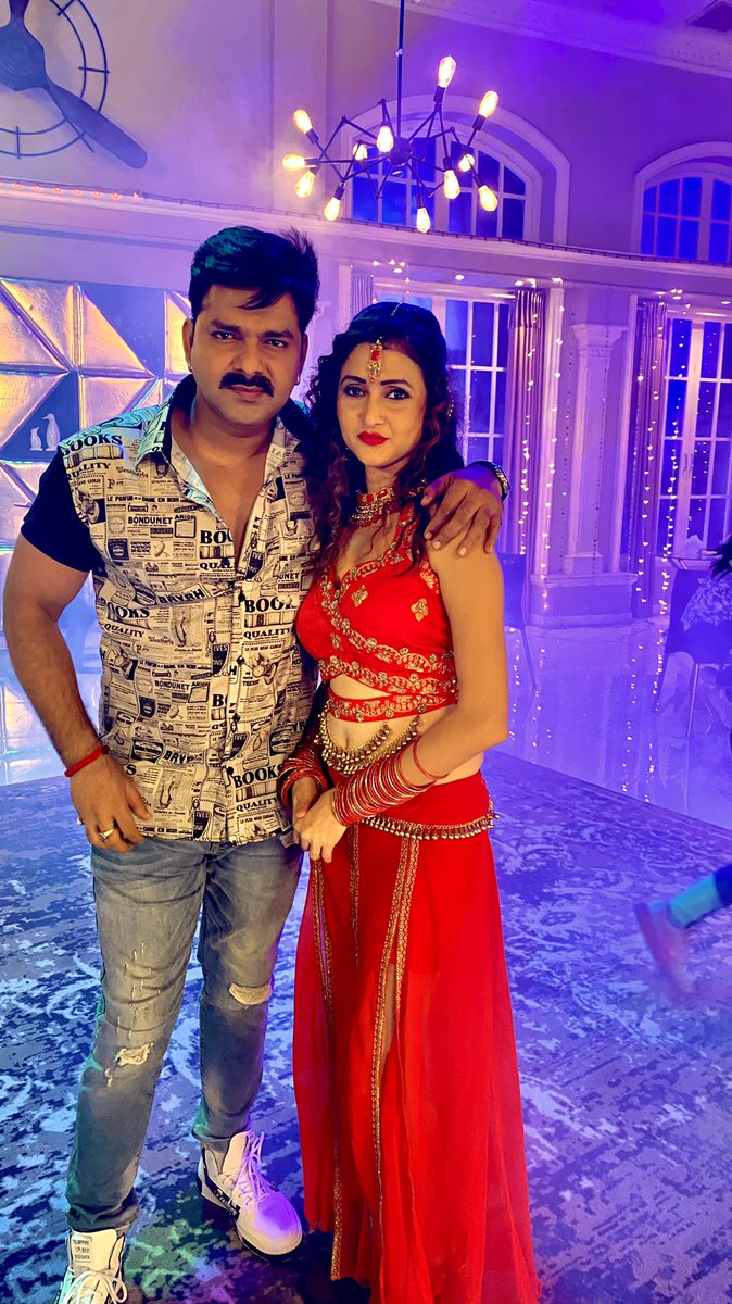 Nitasha587's tweet photo. Coming song with @PawanSingh909 eagerly waiting 🤩🤗 https://t.co/mNelR2DQFJ