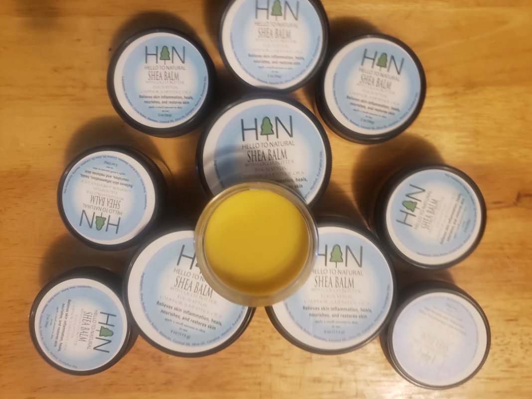 hellotonatural's tweet image. New Shea Balm! We've combined the top plant-based skin-healing essential oils with shea butter, beeswax and cocoa butter to bring you a balm that works to heal your skin!  The key ingredients are menthol, eucalyptus, and camphor oils. Visit us at hellotonatural.com