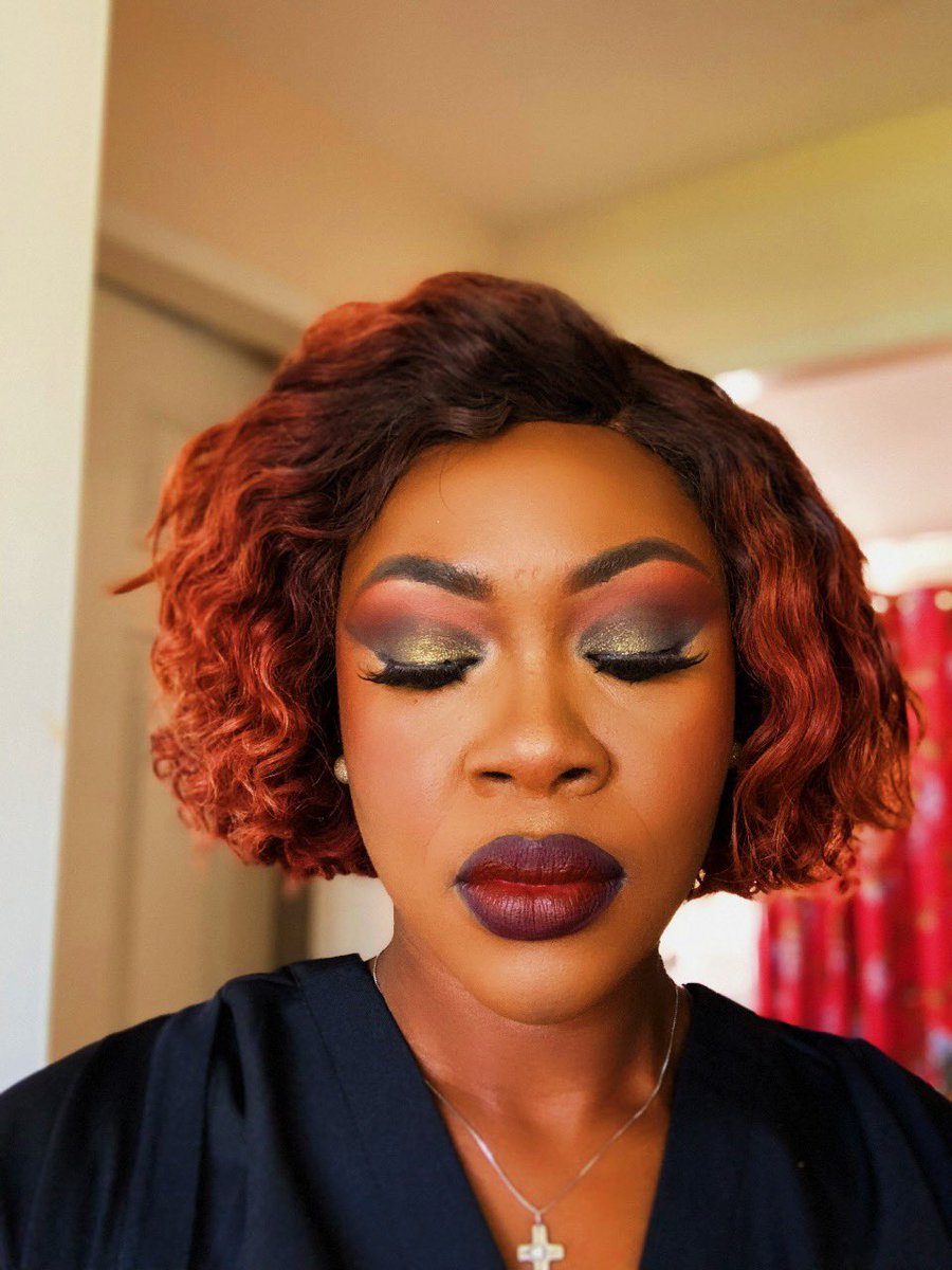 Adeolahavenface's tweet photo. DOUBLE AGENT 😄 #iunderstoodtheassignment 
So I had to go to work right after Creating my Goth Glam.  I couldn’t well show up like that or it could be a meeting with management 😂 so I had to convert the look into a more wearable one for work so here ya go 🥰 https://t.co/y90iVWtfZu