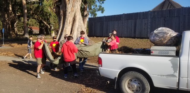 fort_ross's tweet photo. A HUGE Thank You to El Sobrante Troop 146 for all their amazing work last weekend at Fort Ross.

If you’re a Scout group and want to come to Fort Ross for an overnight and a service project, please email us! Info@fortross.org 

#VisitFortRoss #Scouts #BoyScouts #GirlScouts https://t.co/RmuIomXsxZ