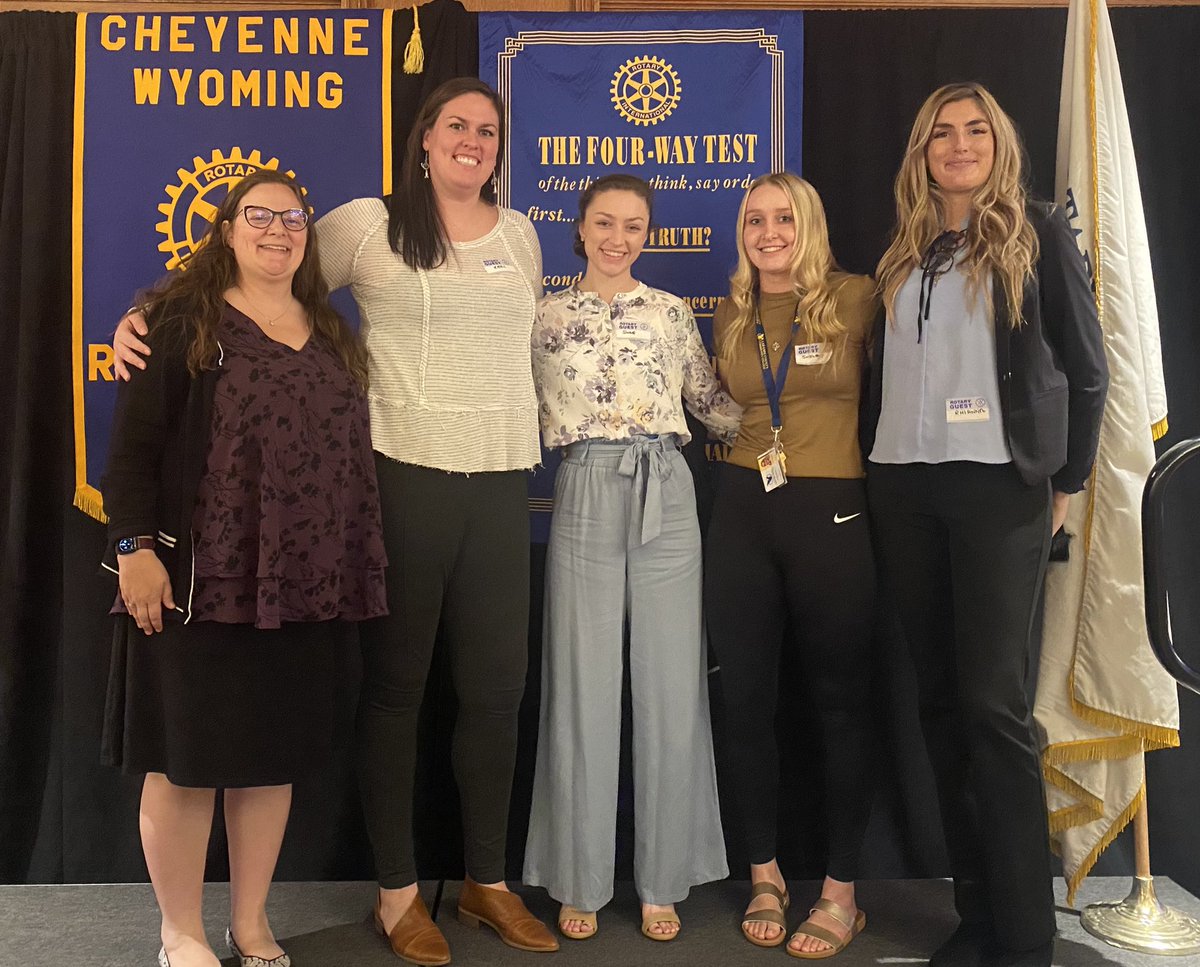 addleman_billy's tweet image. Special thanks to LCCC Volleyball for attending Cheyenne Rotary to promote Spike Polio Night on Friday, Oct. 8 at 7 pm.
#TakeFlightLCCC
#EndPolioNow