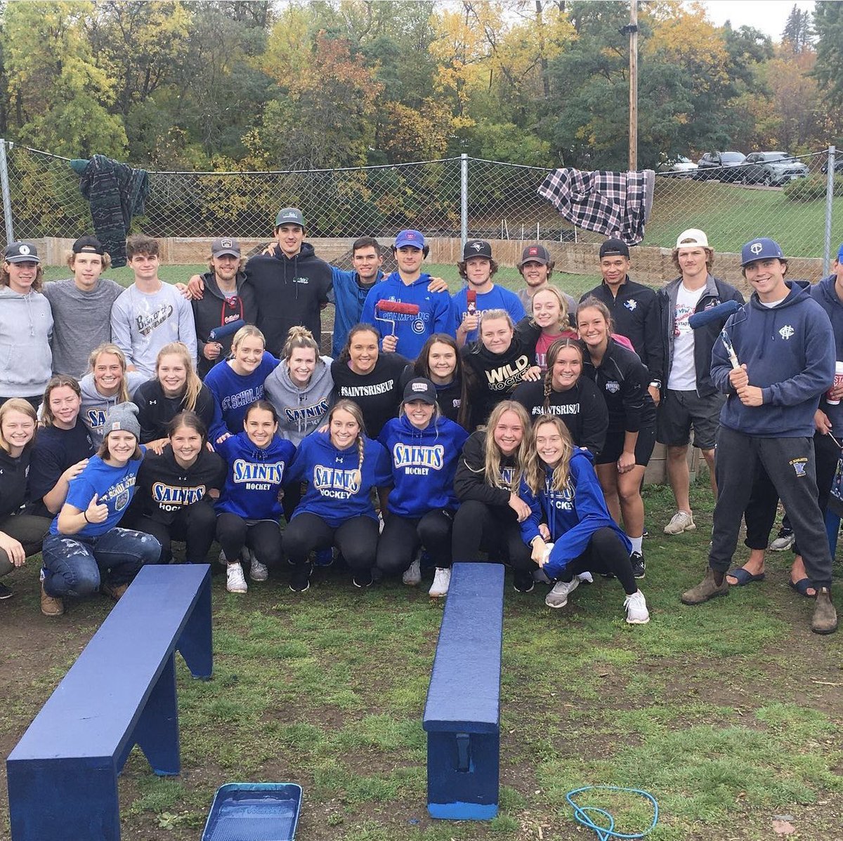 vsawkar's tweet photo. Love seeing @CSSWHockey & @CSSMHockey sprucing up Duluth’s Lower Chester Park neighborhood rink with fresh paint. @StScholastica devotes a day to community service. Many @CSSsaints take part! @MIACathletics #saintsinaction #saintsdo #saintsriseup #communityday21 #miac https://t.co/UA61suEyK0