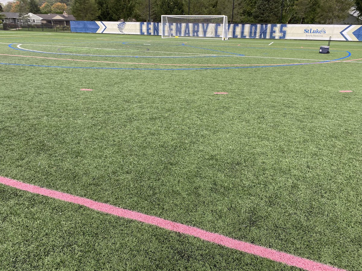 centcyclones_FH's tweet photo. In recognition of Breast Cancer Awareness Month, Centenary University has repainted their Field Hockey Pitch PINK!!!  Play For The Cure…Go Cyclones 🌪🏑 https://t.co/917vNbeKFw