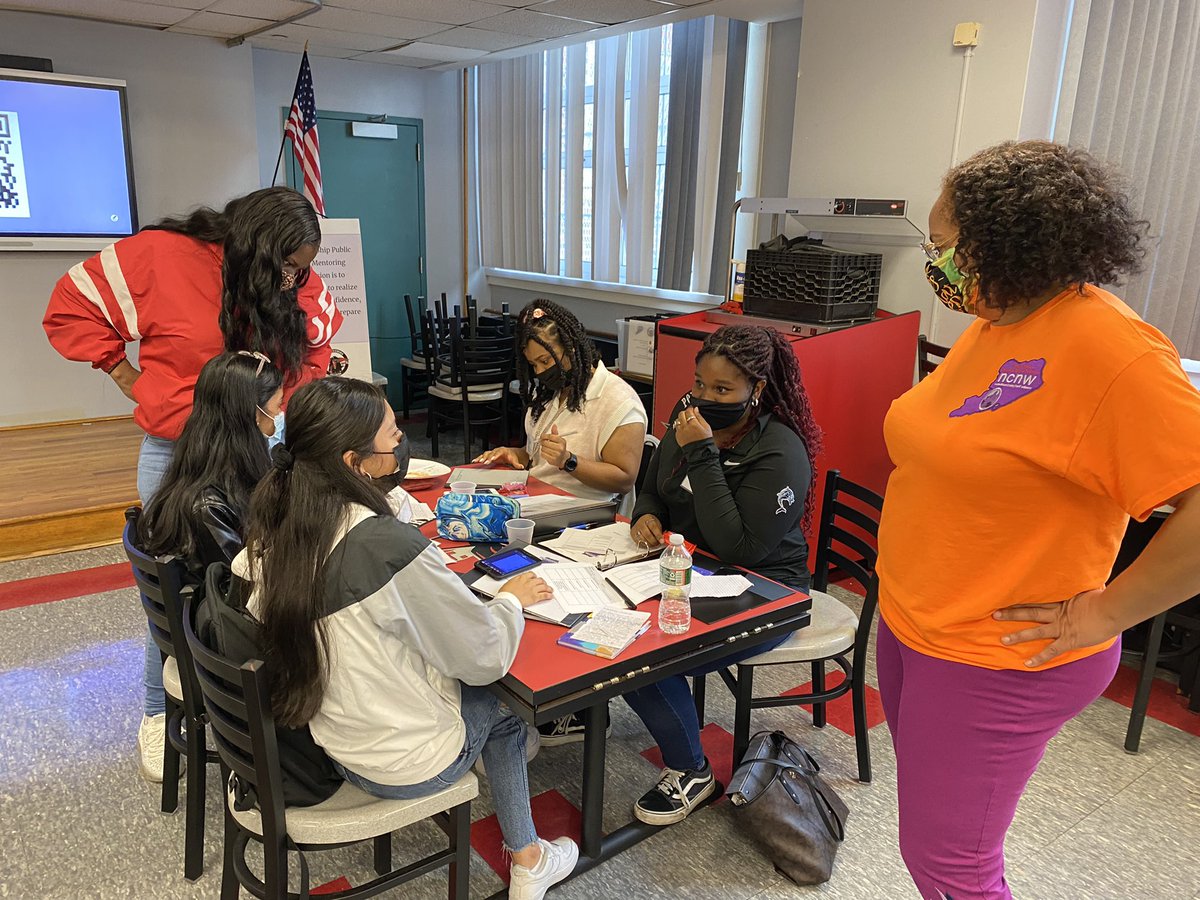 PortScience's tweet photo. Thank you to the ladies of @ncnwsi for bringing their expertise, support and LOVE to our Raiders! Strengthening our community from the inside! @NCNWHQ @janetlleslie @mnmeyers @PRHSactivities https://t.co/U1iaHcIA5a