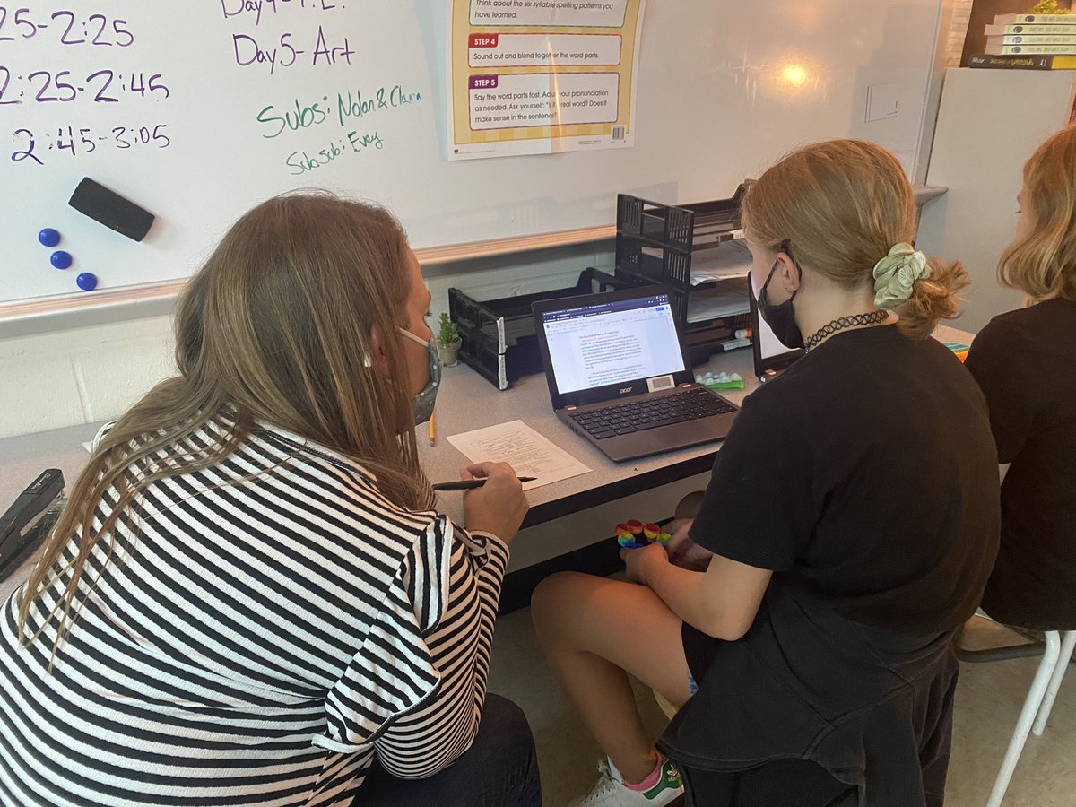 miss_illy's tweet photo. Collaboration is SO important for learning, both academically and professionally! We are so glad to have @laura_cento joining us for literacy work! https://t.co/OH3IS5Qxh5