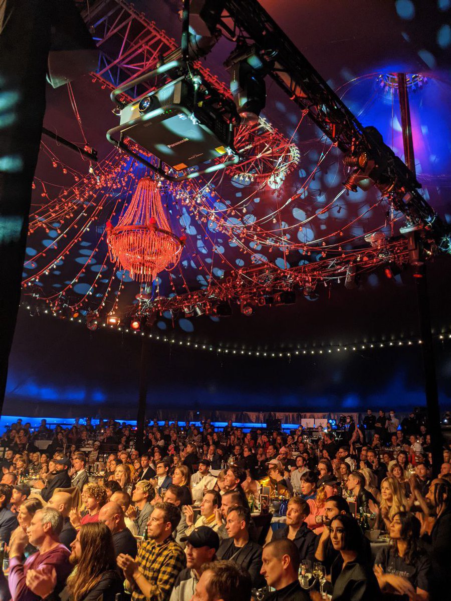 Danke!! Auf geht‘s Feiern …

#pfp #pfp2021 #umtrunk #nettworking #networking