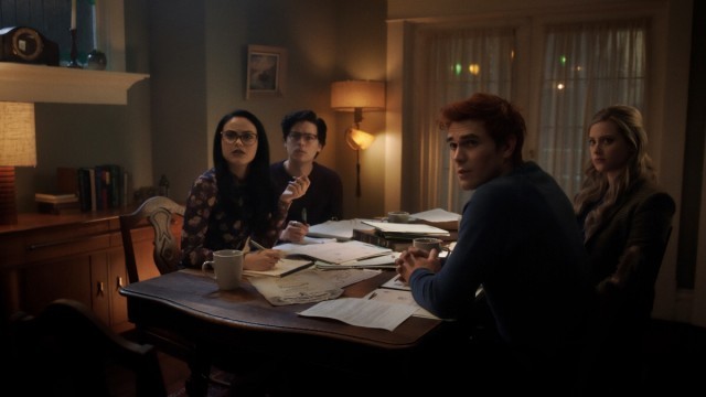 euroTARpotter's tweet photo. Hoy se emite en EEUU
#AHStory 10x08
#TheGoldbergs 9x03
#ChicagoMed 7x03
#ChicagoFire 10x03
#ChicagoPD 9x03
#Archer 12x08
#Riverdale 5x19
#InTheDark 3x13
#TheConners 4x03
#HomeEconomics 2x03
#TheWonderYears 1x03
#AMillionLittleThings 4x03
#Awkwafina 2x09
#WuTang 2x07 https://t.co/zksqlvQhJK