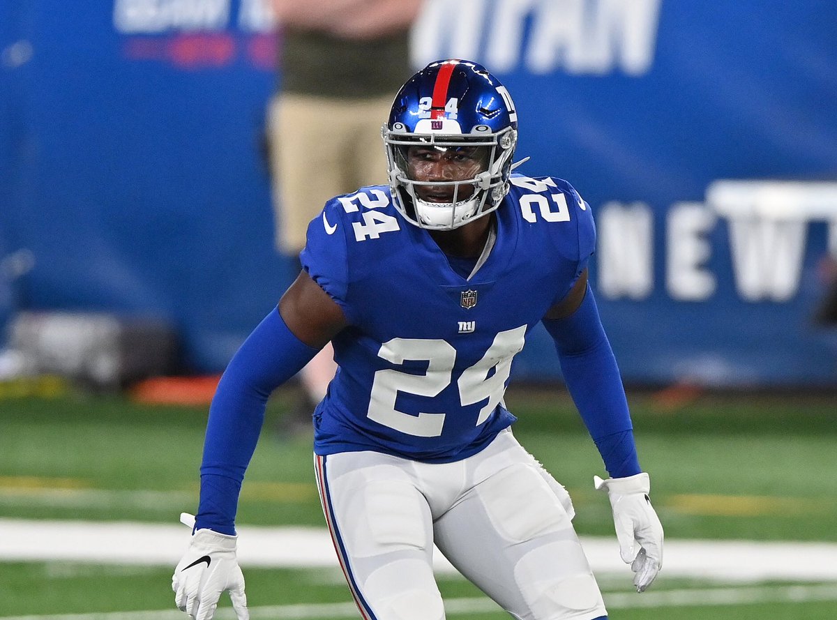 AnchorinDown's tweet image. if you could steal 1 player from a division rival who would it be? 

my pick: