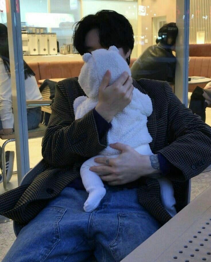Chengxiexia's tweet photo. »📲↻📸#𝔸𝕦𝕣𝕠𝕣𝕒𝕘𝕣𝕒𝕞 》𝙐𝙥𝙙𝙖𝙩𝙚！！fr. ᴄʜᴇɴɢ ᴡᴜᴊɪ🛹

＠ ChengxiWJ: 
Felices cuatro meses mi niña bonita ♡ https://t.co/aN3Ld1CTcD