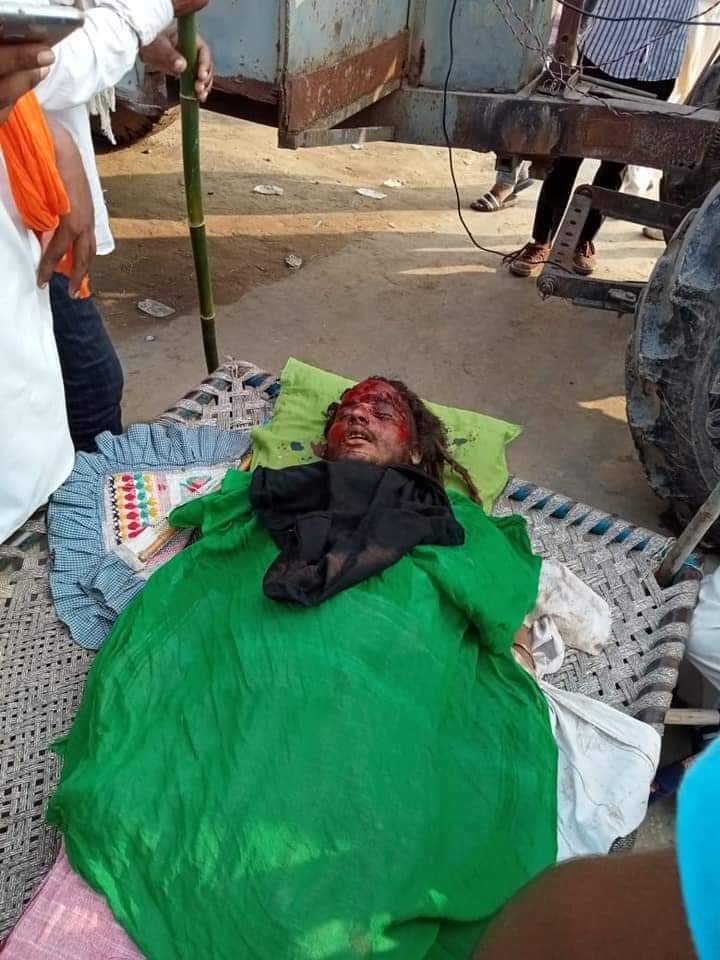 Ishwarp07537935's tweet photo. God forbid a mother's son , a sister's brother an elder of a house be crushed under a vehicle .But don't forget those who praise BJP ,it has happen to us today , it can happen to u tomorrow .
@blue_horizzon @Jasmeet120435 @Amandeep_45 
#BJP_MassacredFarmers https://t.co/g01xGDrbtx