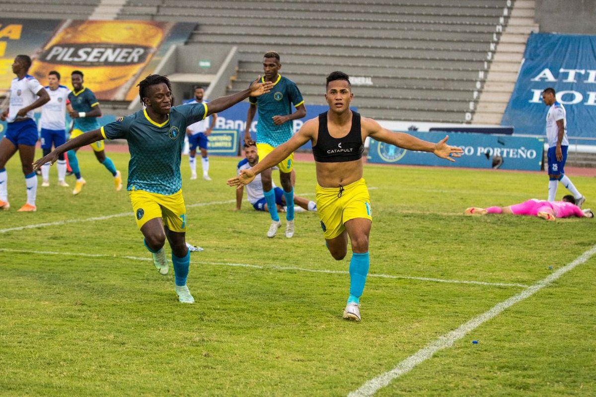 INTRATABLE CHAPULÍN. #gol 17 de <a href="/EdisonMero131/">@EdisonMero70</a> de <a href="/ClubAtlPorteno/">Club Atlético Porteño</a> está encendido 🔥y quiere ser #goleador de @SerieB_Ec, hoy con su gol a <a href="/Cumbaya_Oficial/">Cumbayá Fútbol Club</a> mantiene al equipo del #guayas con esperanzas. 💪🏻💪🏽💪🏿 #JAWFSports #mero #futbolecuatoriano <a href="/LigaProEC/">LigaPro</a> <a href="/Luis_Guarandaa/">Luis Fernando</a> 📸
