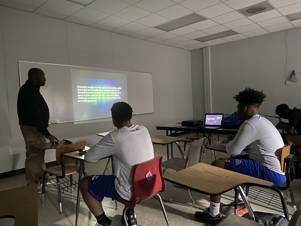 WFHS_Hoops's tweet photo. This weeks character talk, Coach AB speaks about confidence and integrity.  Great stuff! https://t.co/x1hK6hrY1H