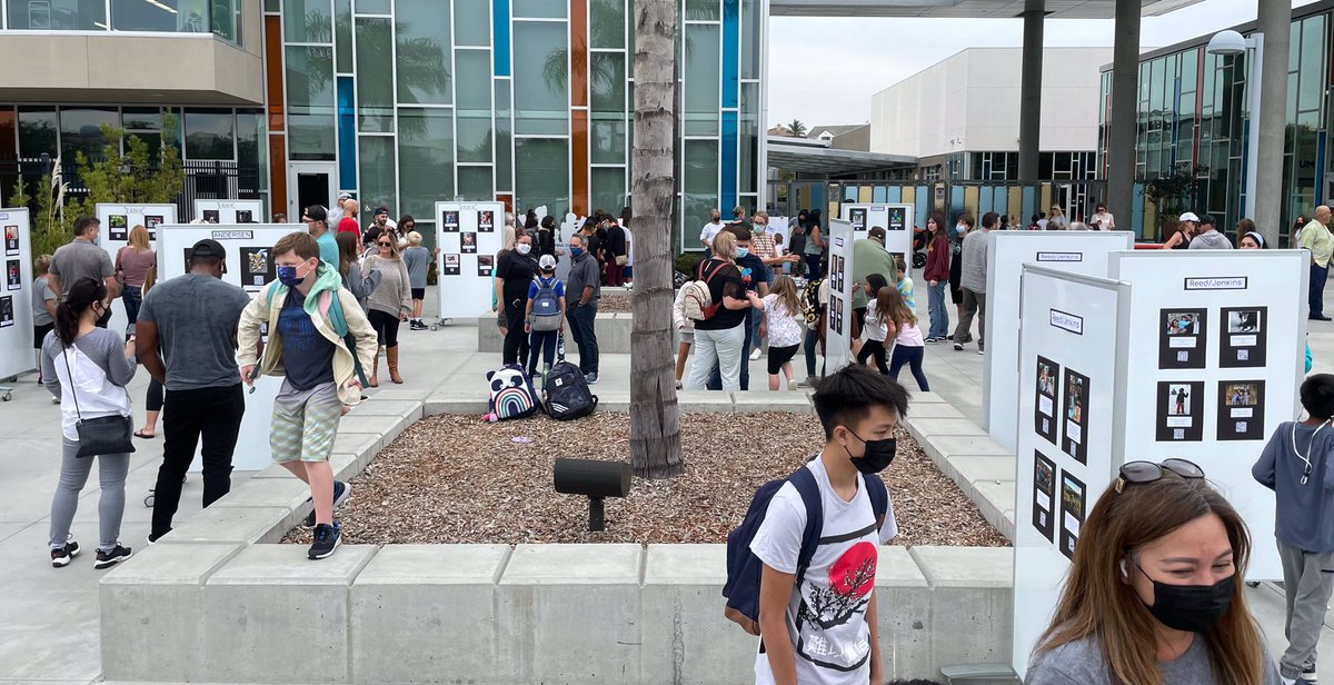 FourFiveD39C's tweet photo. Our first Exhibition of Learning in a really long time! Ss displayed their multimedia videos, a poetry writing project. So great to see the community come together to celebrate creative learning. @Design39Campus https://t.co/Jum12qVorL