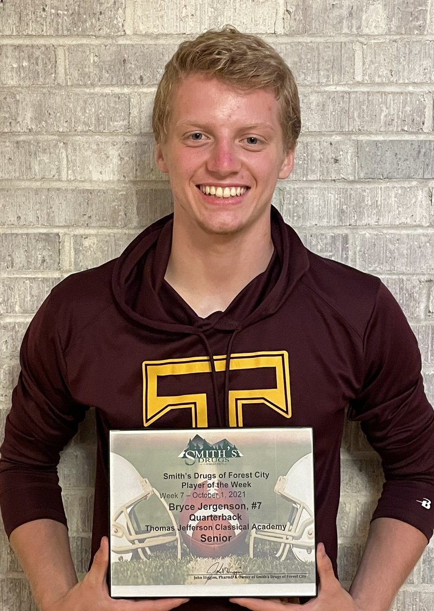MJergenson23's tweet photo. Congratulations @Supersave23 To receive player of the week for the county is awesome. To receive it even when you lose that week, is something else. What an honor. You played hard! Keep working hard, and trusting the process. #7 #GryphonPride @JergensonJeff https://t.co/PXrLlgB9LP