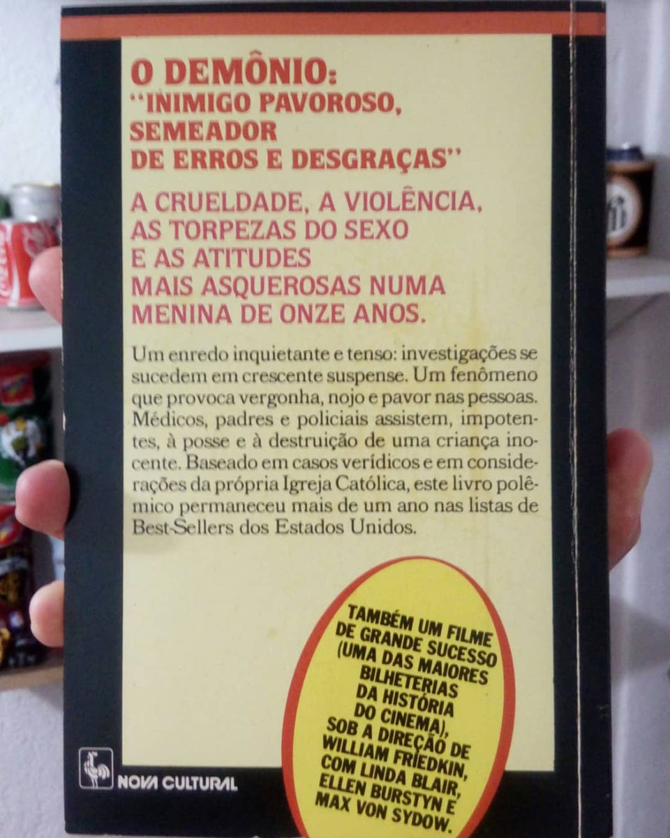 vampira1954's tweet photo. Obra-prima que terminei de ler nessa madrugada de 6 de outubro. Romance esplêndido!
#OExorcista #TheExorcist
#LivrodeTerror #TerrorBook https://t.co/f3y3cNLIxG