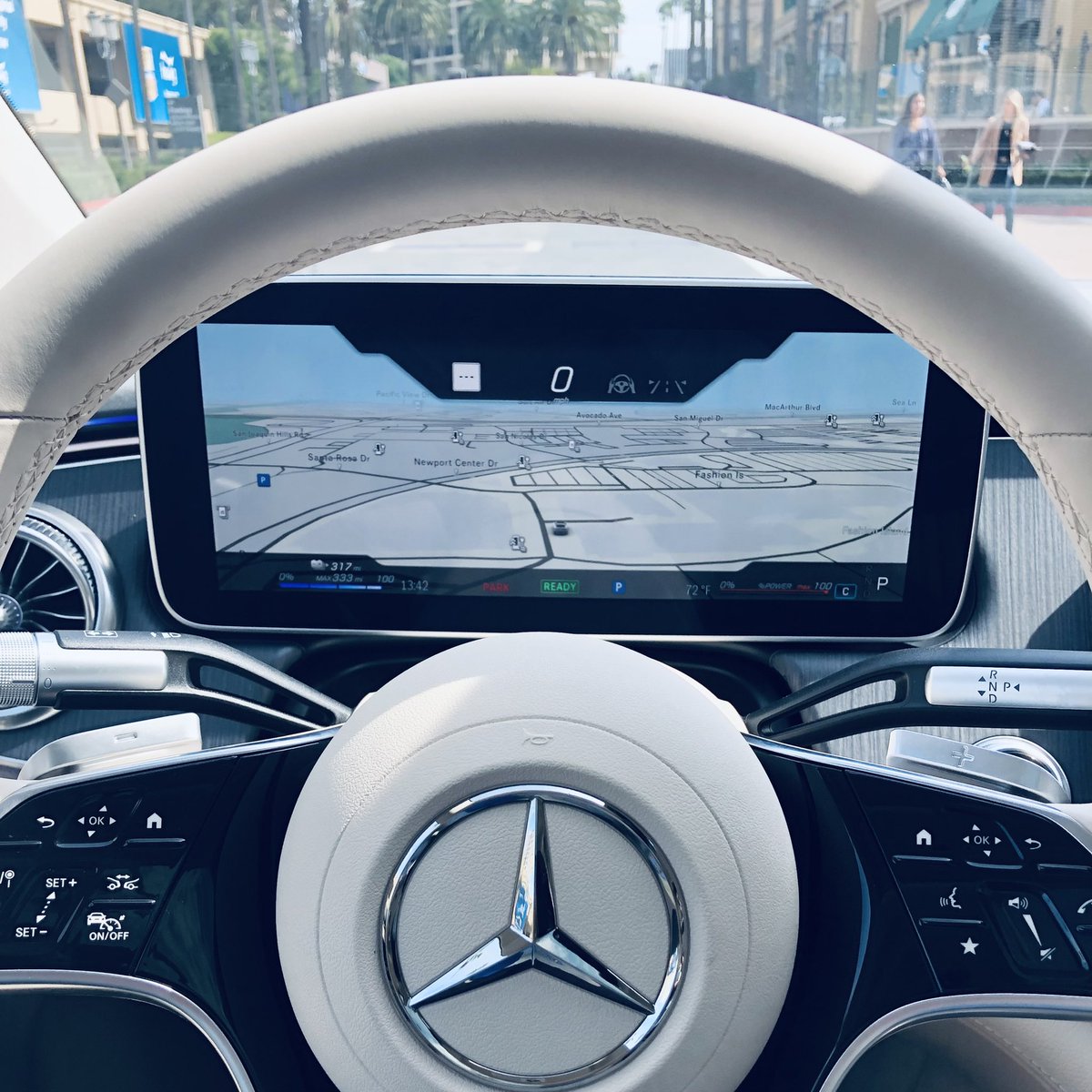TheMarkOsmers's tweet photo. Today, I was one of the first non-media people to drive the new Mercedes-EQ. Wow! Well done MBUSA. Let’s drive.
#MercedesEQ #MercedesBenz 
#EV #GoneElectric https://t.co/ozv68aTAYM