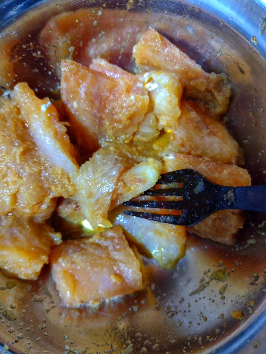 cocinamemoria's tweet photo. Chicharrón de pescado, arroz salteado con verduras y conserva de rábanos dulces. #comersabroso https://t.co/HNjJPi3qCk