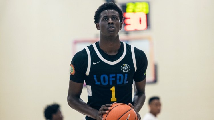 Following a strong Summer with @LOFDLBasketball, Corey Chest Jr paid unofficial visits to Texas &amp; Miami, while Oregon, Houston, Southern Miss &amp; Tulane among others have come in to see him

The 6-8, 2023 forward is looking to visit Kentucky, Kansas &amp; Georgetown in the near future