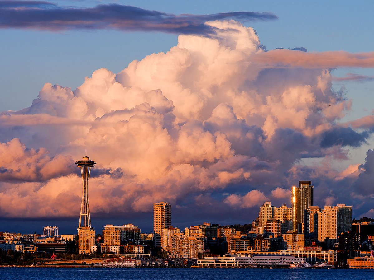 Tonight’s dramatic sky-theater here in Seattle