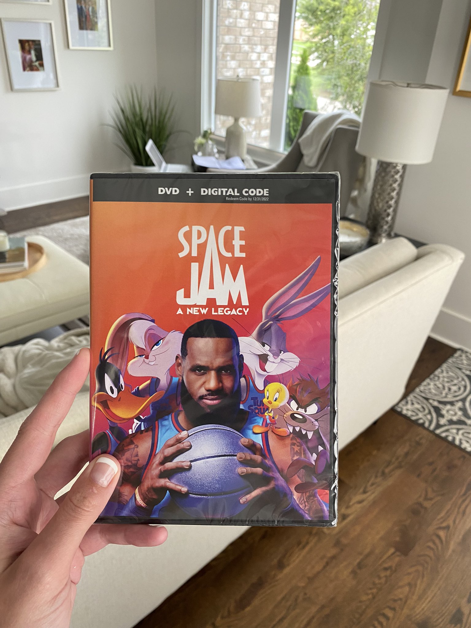 Nicole on Twitter "I will give a big, fat smooch to whoever