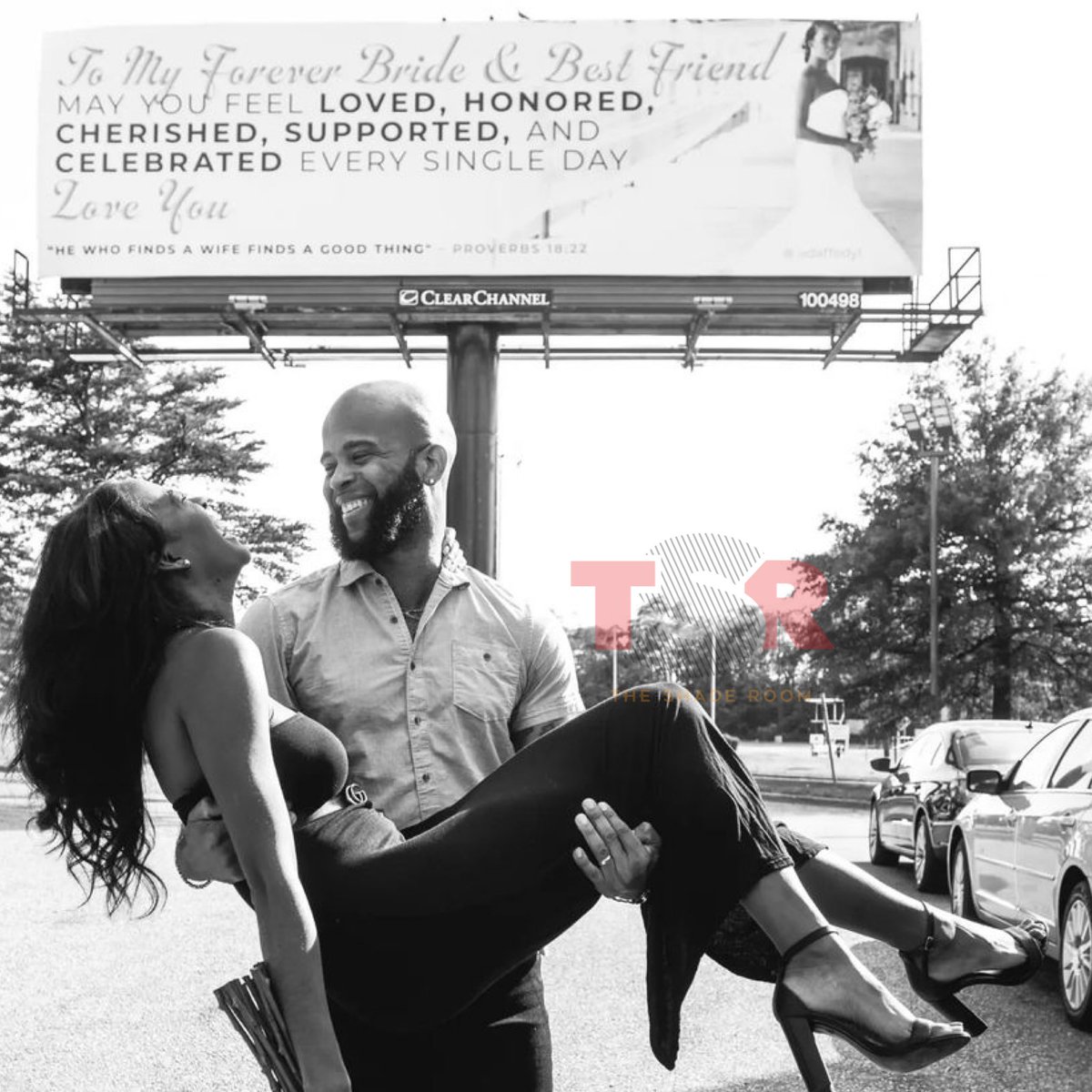 TheShadeRoom's tweet photo. Whew! When a man finds his good thing, he’ll go through any length to show her off to the world 🥺❤️📸: (@thejspotphoto ) 👩🏽🧑🏽‍🦱(@thebullcityheel @jus_lovely ) #GodItsMeAgain https://t.co/JXpzvzXsVG