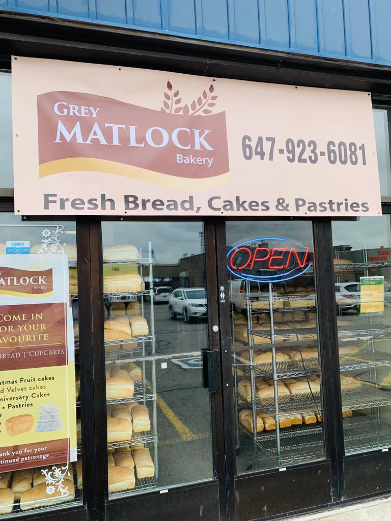 patrickbrownont's tweet photo. Today, I visited Grey Matlock Bakery in #Brampton. This family-owned Nigerian bakery employs 14 locals, bakes 2,000 loaves daily, and is sold in over 150 GTA stores. I am proud to celebrate Wale’s success during Small Business Month. #SupportLocalBrampton https://t.co/MHgnIgexrC