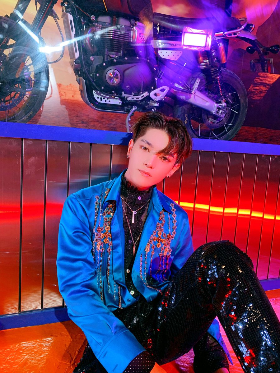 BULLETSYONG's tweet photo. WHEN. WHEN. WHEN HE. WHEN https://t.co/Kd8arweo6I