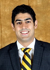 Player signing by <a href="/SwampRabbits/">Greenville Swamp Rabbits</a>: D Roshen Jaswal/<a href="/RJaswal14/">Roshen Jaswal</a> (2G &amp; 11A in 15 GP w/ <a href="/TheFPHL/">Federal Prospects Hockey League</a>'s @carolinatbirds last season). He previously appeared in three games w/ the <a href="/kc_mavericks/">Kansas City Mavericks</a>. This will be his second full pro year.