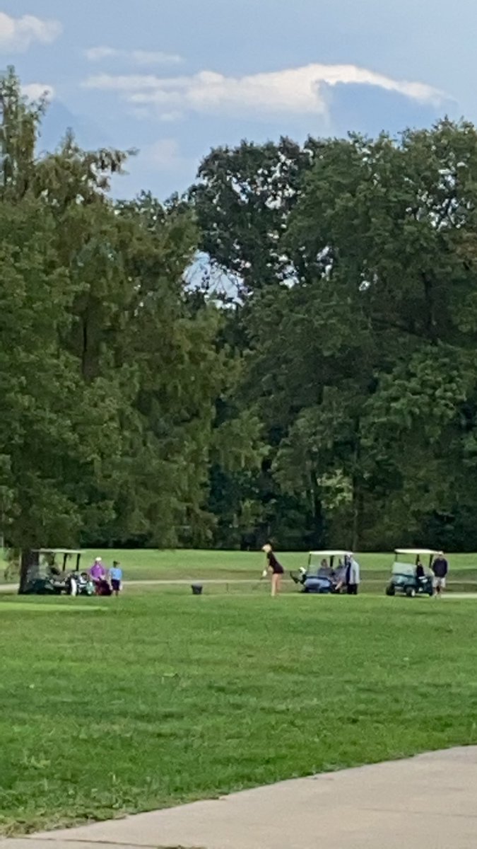 Hickman Girls Golf tweet media