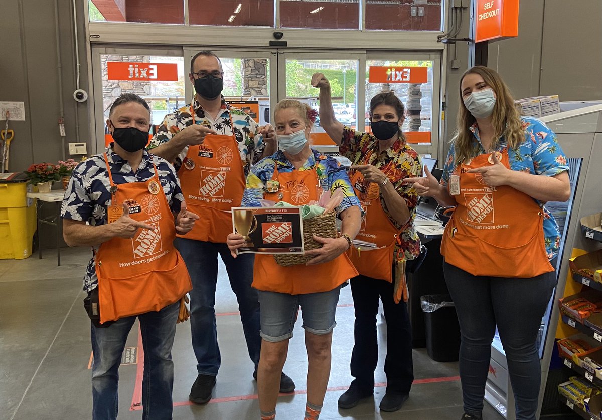 Adam Lauder tweet media