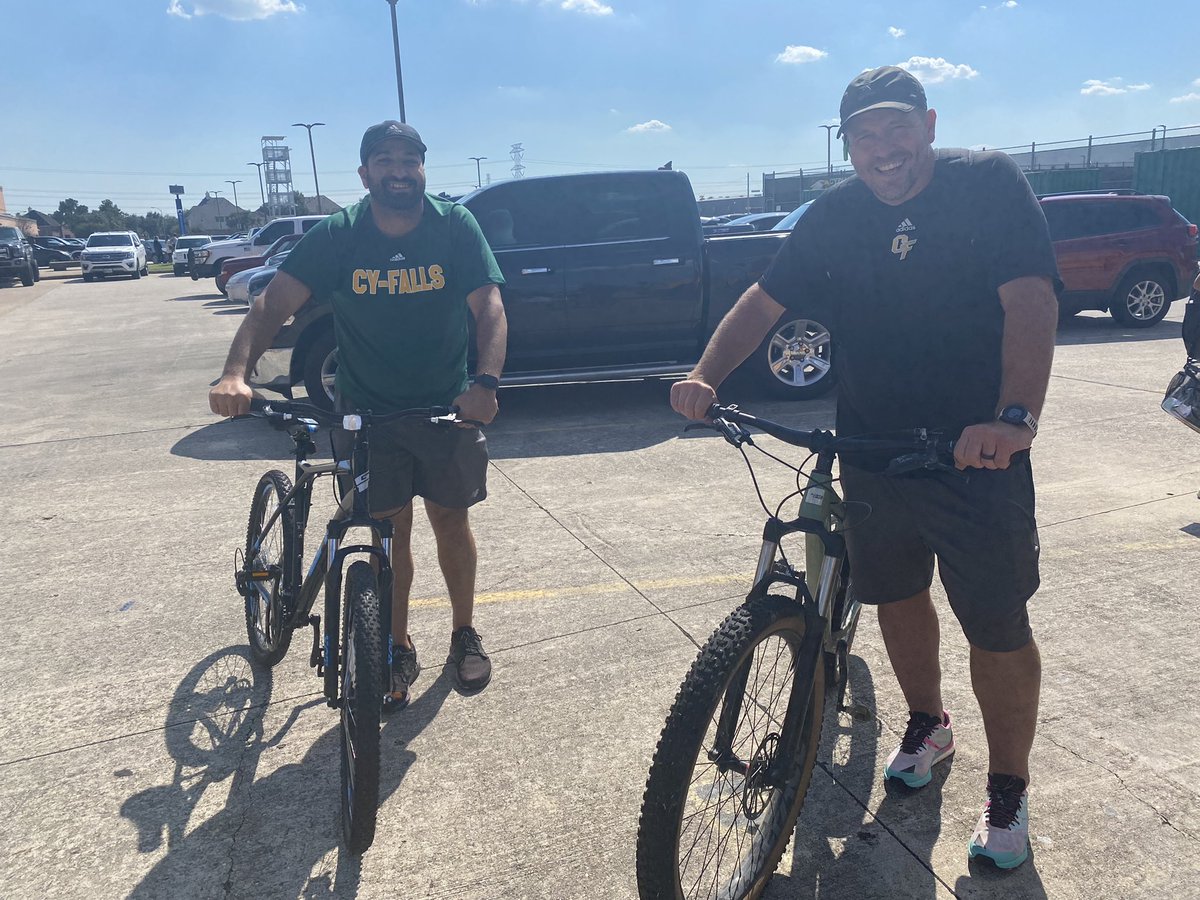 Cypress Falls HS tweet media