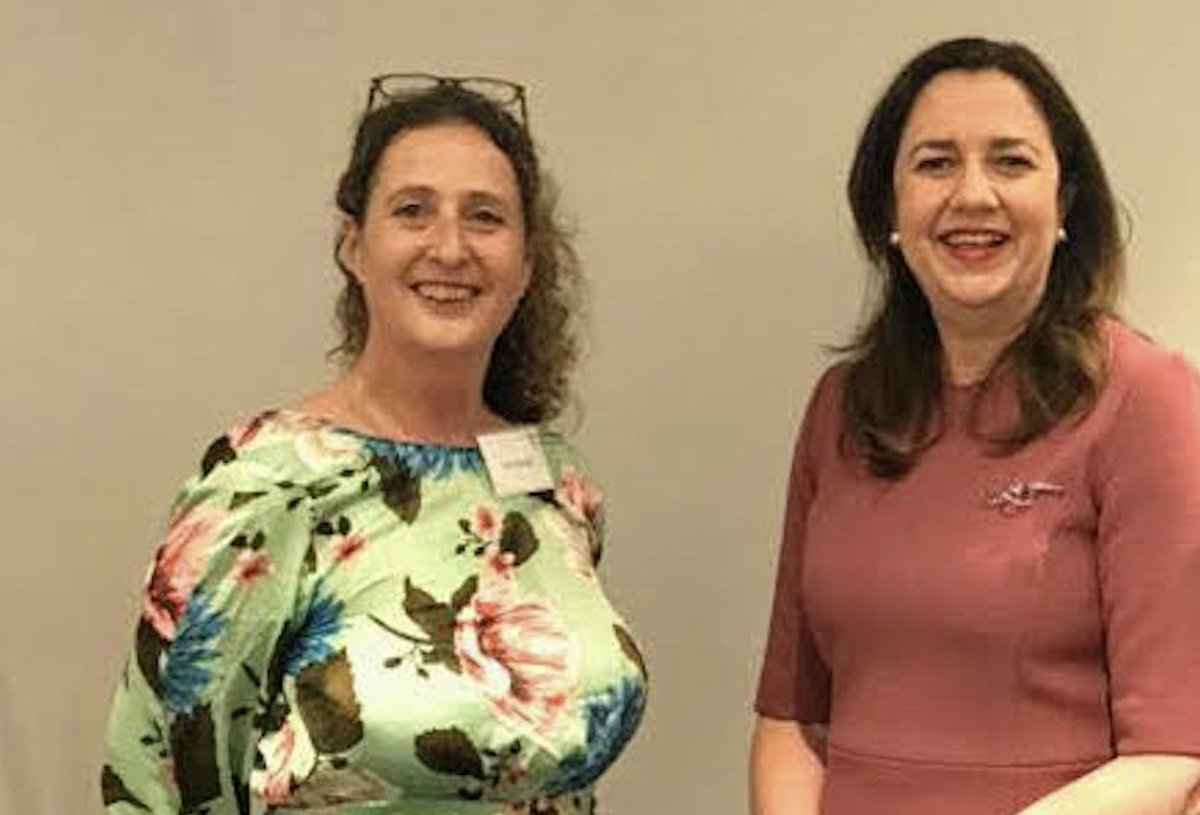 btb_marine's tweet photo. Our MD Eva had the honour of meeting briefly with Queensland Premier Annastacia Palaszczuk in Hervey Bay last week to discuss the challenges of regional manufacturing & growing our boat building business. Thank you Premier for your time. #growingQLD #MakingItForQLD #BtBmarine https://t.co/FDbtVmEAEv