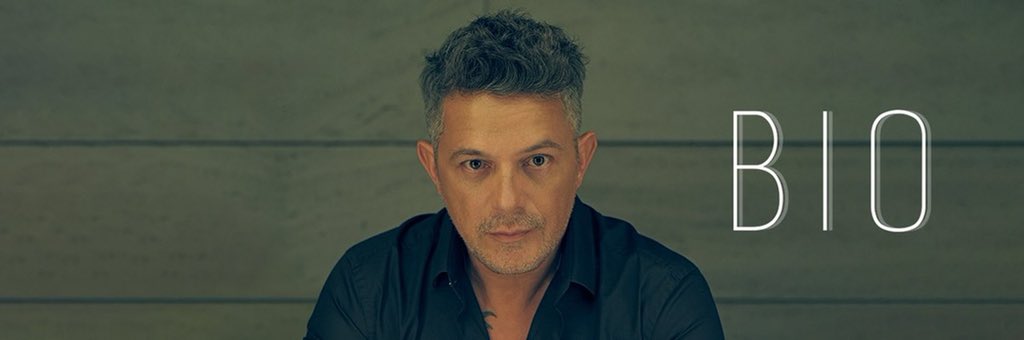 NoTengoNadaCh's tweet photo. Somos de esos extraños que cantamos sus cancioncillas a voz en grito 🎶

#BIO 
#GanarleAlMiedo 
@alejandrosanz 
#notengonadach 🇨🇱 https://t.co/9dQ7Jb8PhN