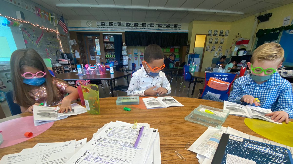 calfano510's tweet photo. We love reading! Especially when we get to wear our fun reading glasses! Students love using their tool kits to help them dive into a new book! ☺️#firstgrade #guidedreading #literacy https://t.co/k24X49jSyT