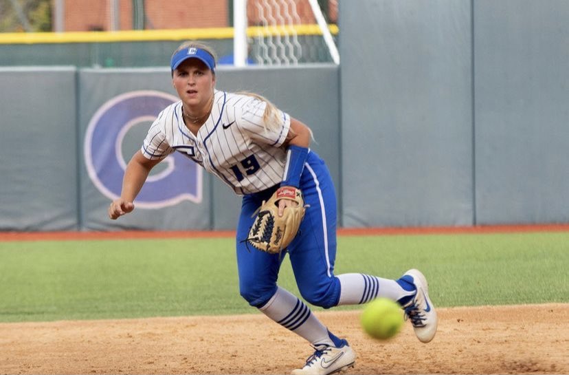 BluejaySoftball's tweet photo. Thatโs a wrap on fall ball! ๐ฅ
#GoJays https://t.co/4saEvOwn2F