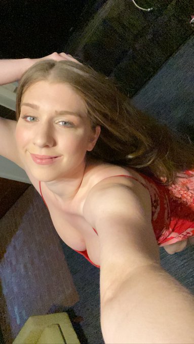 Dream Girl 👧 https://t.co/SIpgWzHXws<a href="/tag/dogfartgotm"class="tags"><span>#dogfartgotm</span></a>