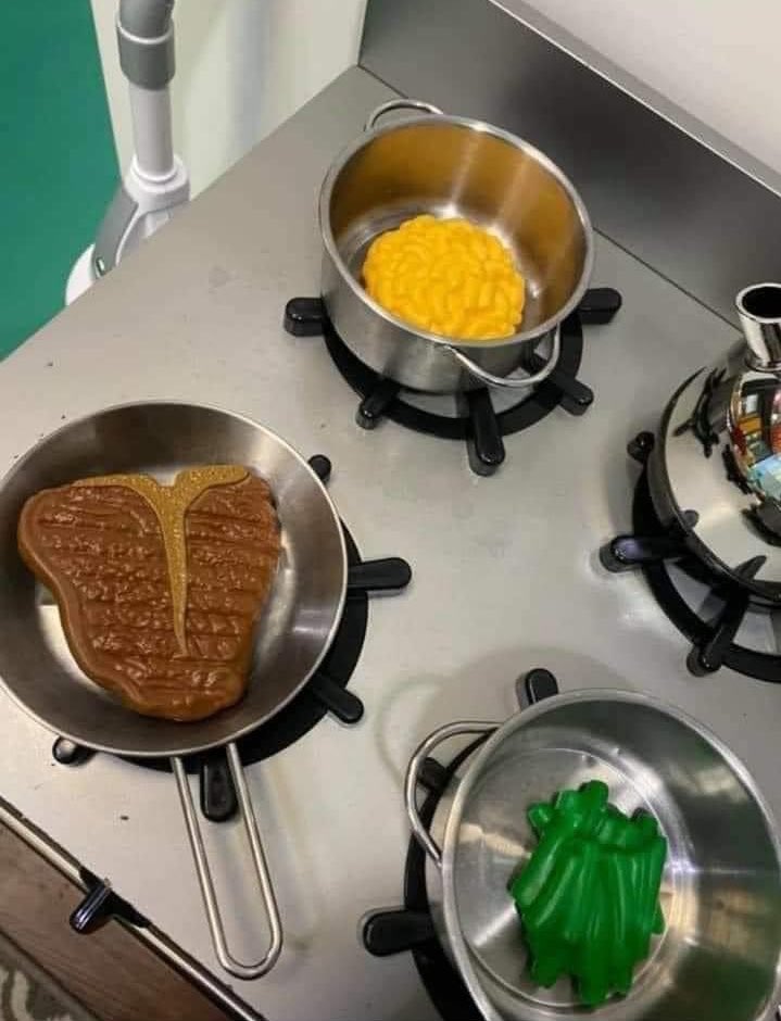 Jameca2011's tweet image. When they not ready for a relationship, but wanna play house