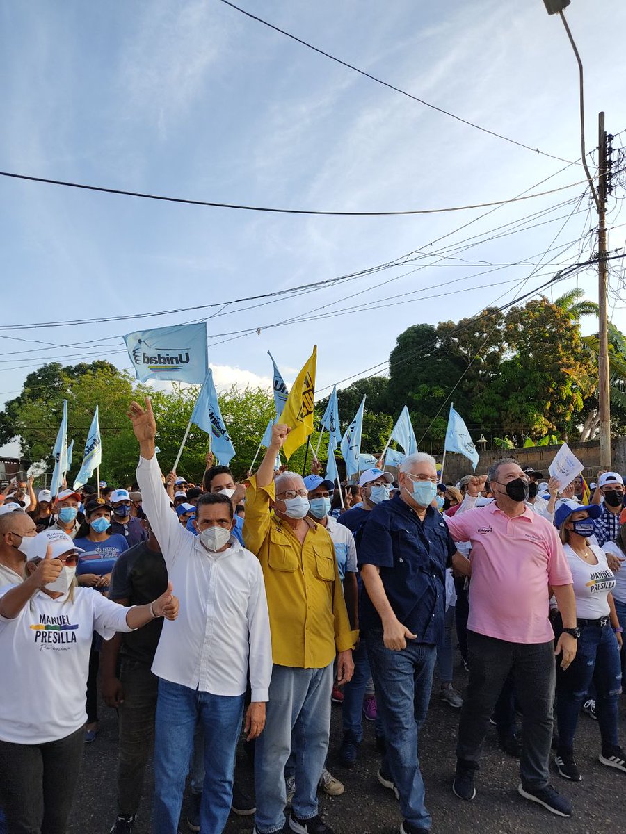 ManuelPresilla's tweet photo. #SomosUnidad

¡Somos el cambio!

¡Somos la esperanza!

¡Este #21N lograremos el cambio!

#GuanipaSeLoMerece
#Unidad
#ManuelPresillaAlcalde
#21N https://t.co/EWHcdZiN5s