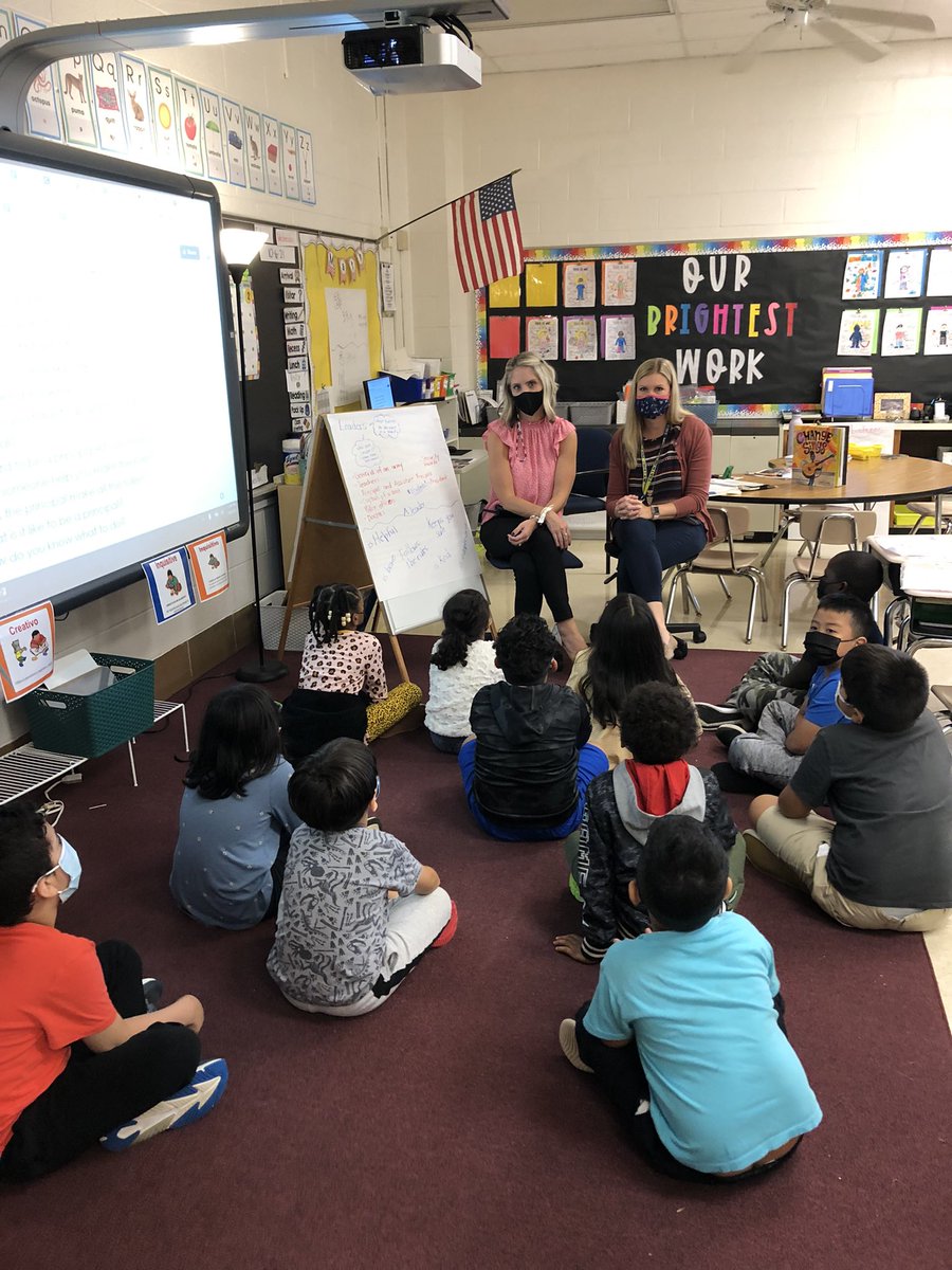 ApWmes's tweet image. Mrs. Simon and Mrs. Reeves talk to Mrs. Reynold’s class about being a school leader. #WMESWolves #wolvesatwork @BSimonMCPS