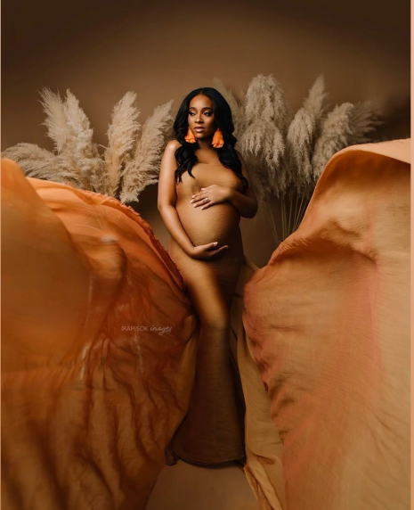 LydiaOBoydIBCLC's tweet photo. You are awesome.
You are beautiful.
You are loving.
You are nurturing.
You are honored.
You are seen.
You Mama!
Photo credit: @brooklynjdismuke
#lydiaoboydibclc #blackmama #pregnantmama #newmama #mama #pregnantmama #beautifulmama #bossmama #awesomemama #coolmama https://t.co/LgK8lTcUty