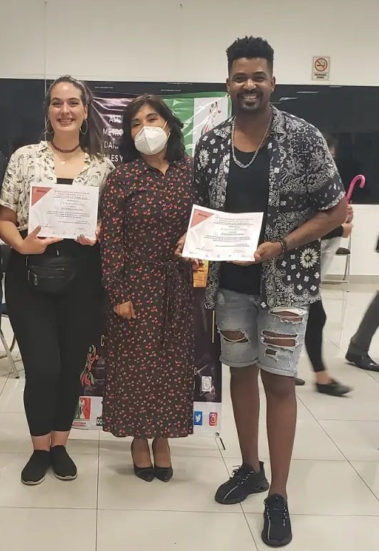amedaba_ac's tweet photo. Amedaba en la promoción de la Bachata Dominicana 
Argenis cordero y Carolina moreno, dominicano y española en México impartiendo talleres y difundiendo su amor a la #bachatadominicana https://t.co/NdQTf2gFEc