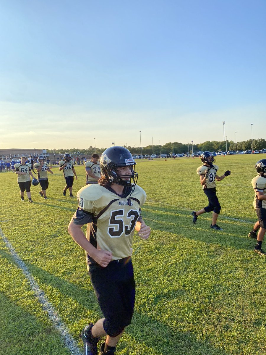 BisFootball's tweet photo. The 8th grade Bulldogs beat The Gators 20-8!!! Amazing! @CCISDAthletics @Brookside_IS @CBWolverineFB https://t.co/InqfCRVdnX