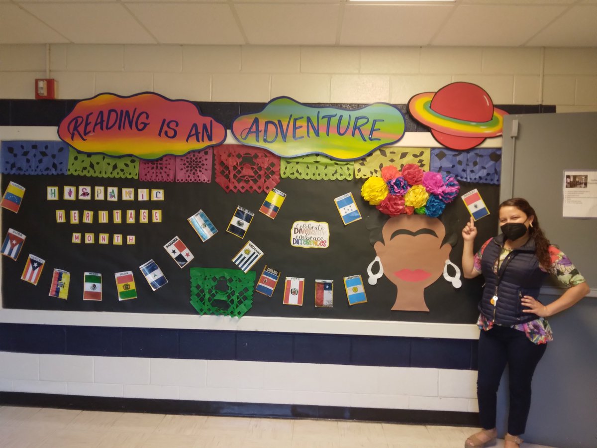 MargaritAlva7's tweet photo. I did my best trying to show the Hispanic Heritage Month at Piney Grove Elementary. Thanks @ClaudiaC9621 and @MrsParra_MEX for your ideas and support. @ParticipateLrng #unitingourworld https://t.co/Q1a1EzvH1I