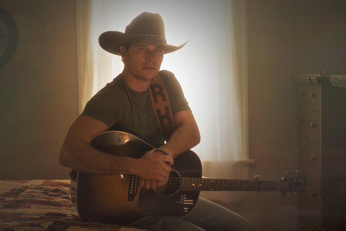 We got 1 more pair to give away‼️

Like, Retweet, and Tag a friend in the comments for a chance to win a pair of tickets to <a href="/RandallKingBand/">Randall King</a> and special guest <a href="/JonStork_Music/">Jon Stork</a> Tomorrow Night‼️🎸