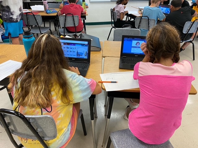 Katie Nobiling tweet media