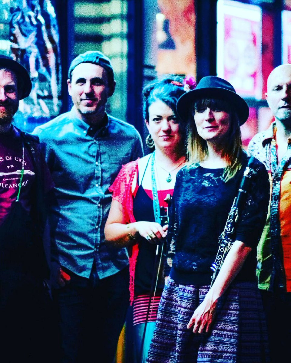 EphemeraBath's tweet image. Autumnal eating WOW!! Selling fast.... eventbrite.co.uk/e/gather-all-h…
 An exciting new #vegan and locally sourced and #foraged food a feasting experience in a soundscape of premier #folk music among the trees in private woodland #visitbath #bath #bathlife #folk #vegan #halloweenhub